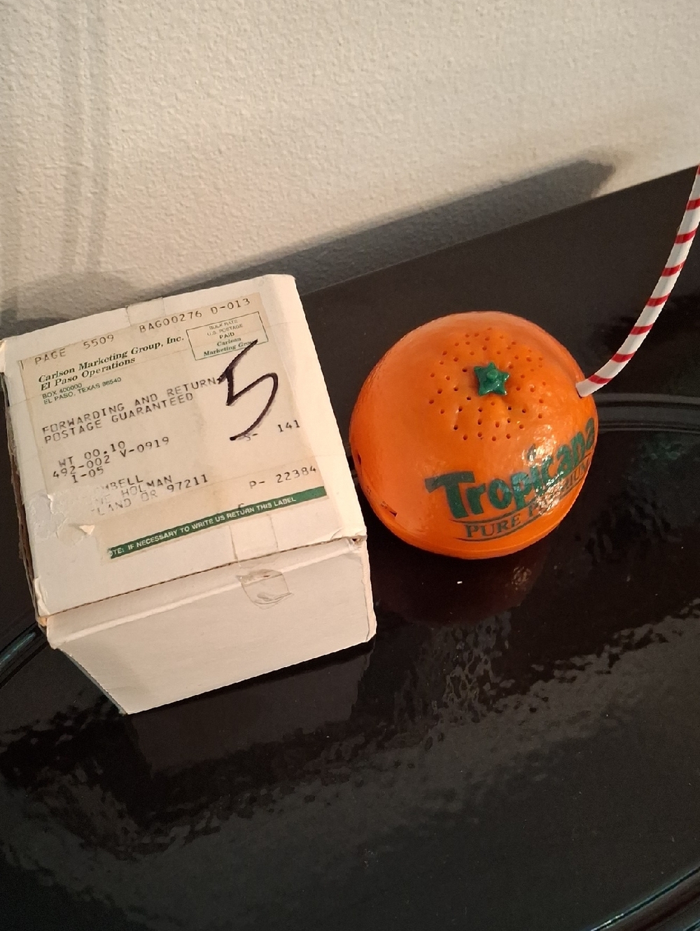 Vintage Tropicana Orange Shape AM/FM Radio WORKS New Unused - Picture 4 of 4
